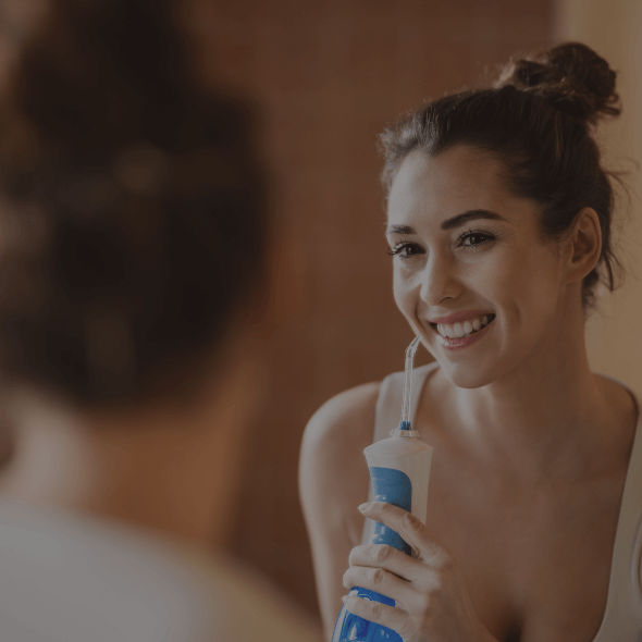 Dùng nước từ trường để đánh răng không lo bị clo